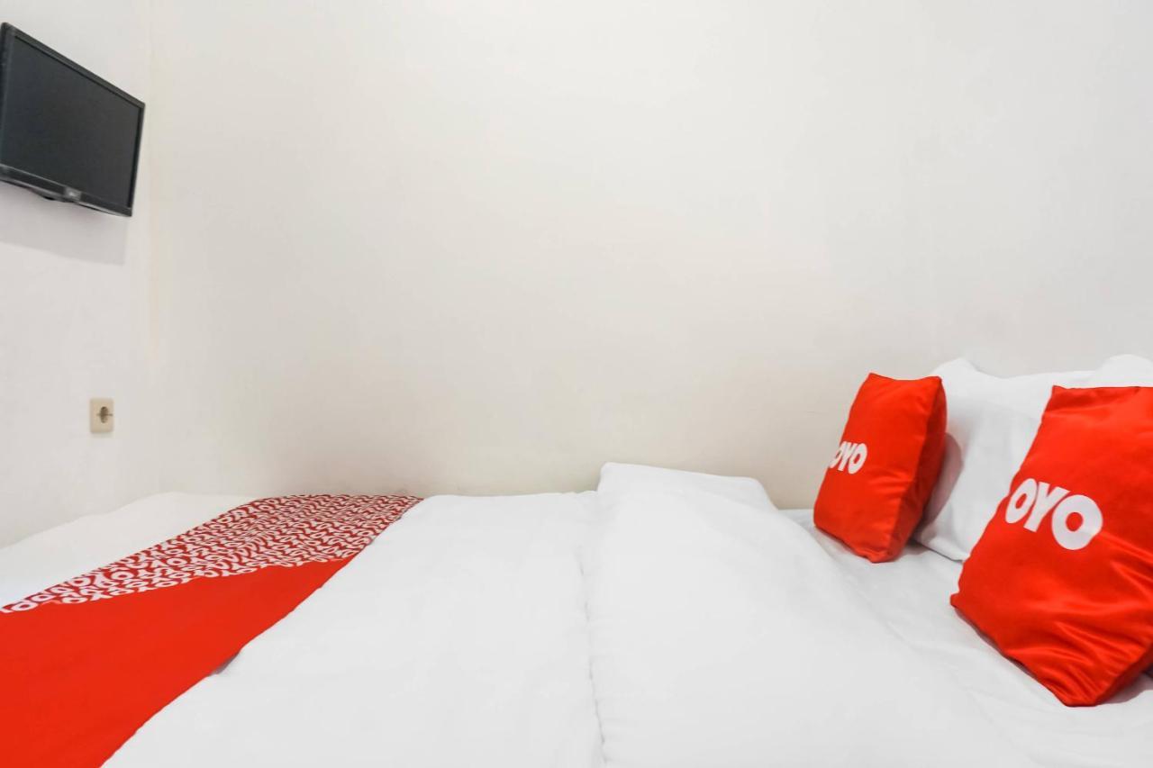 Hotel Super Oyo 91074 Stariez Senen Syariah Jakarta Exteriér fotografie