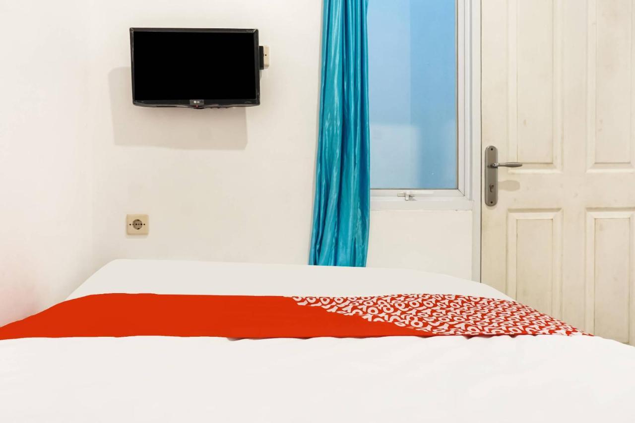 Hotel Super Oyo 91074 Stariez Senen Syariah Jakarta Exteriér fotografie